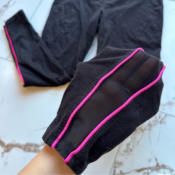 Torrid Black Athletic Yoga Leggings - Picture 5 of 8